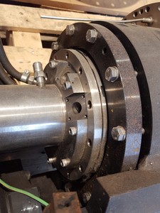 Thumbnail image of UHV Vacuum Chamber Balzers Lab Flanges EELS / VSW-EELS, Preparation