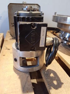 Thumbnail image of UHV Vacuum Chamber Balzers Lab Flanges EELS / VSW-EELS, Preparation
