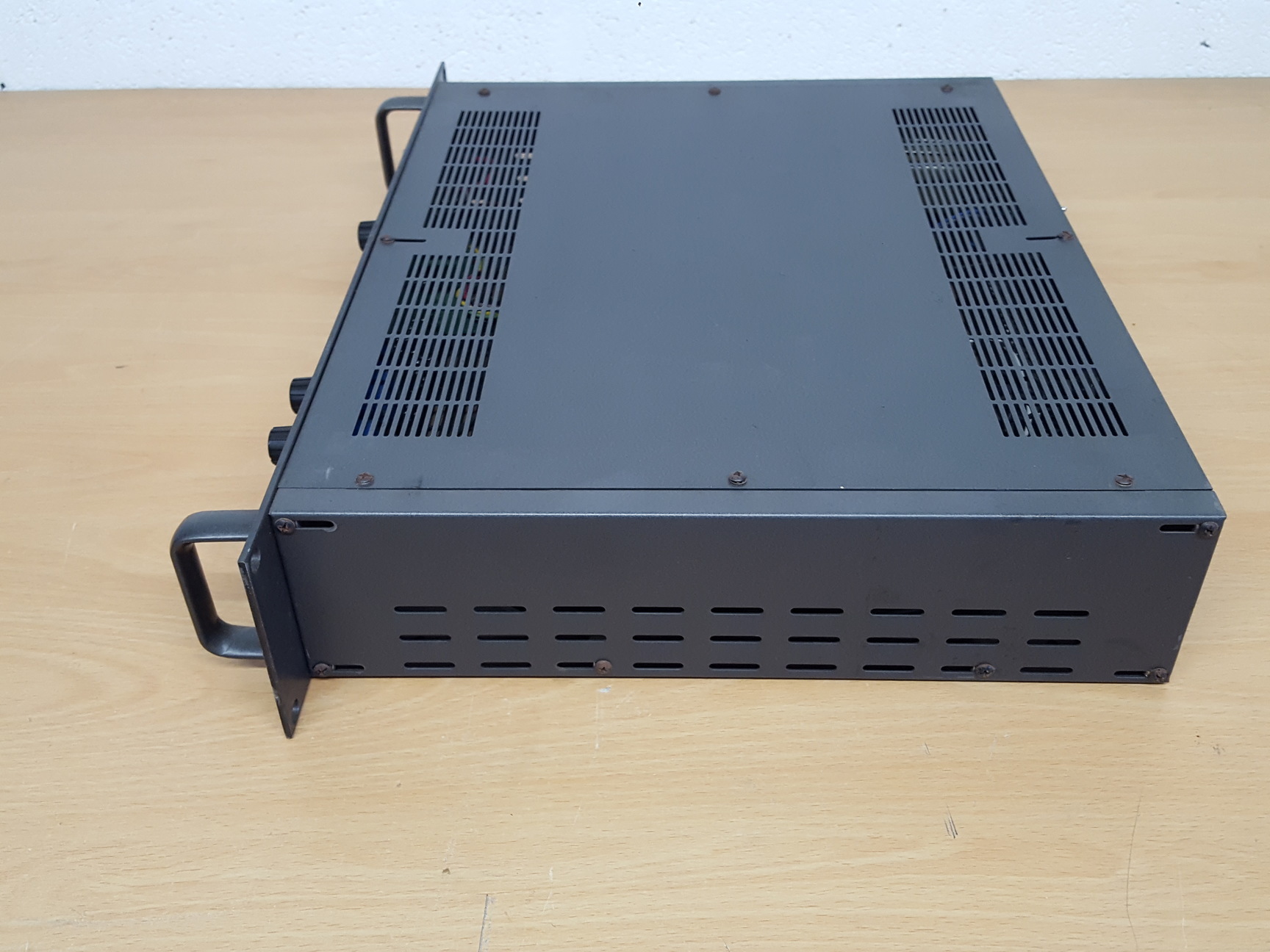 Image of OCI Vacuum Microengineering High Voltage Ramp Generator Model AUS200 Lab