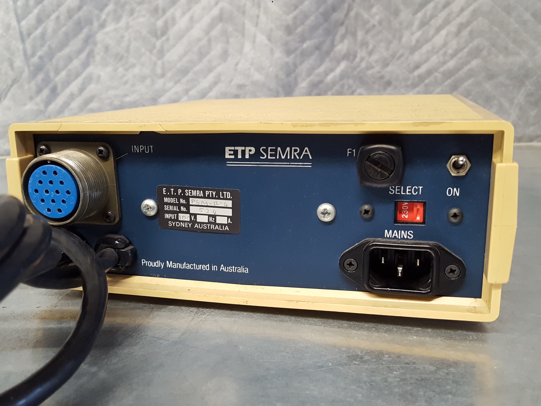 Image of ISI ABT Scanning Electron Microscope (SEM) ABT-55 Lab + Edwards VR5 Pump