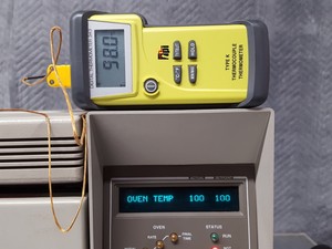 Thumbnail image of Hewlett Packard 5890 Series II Gas Chromatograph + Tekmar 3000 Purge & Trap Lab 