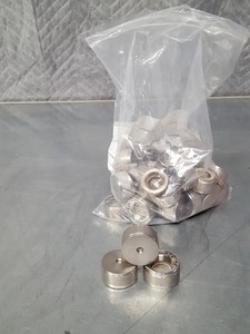 Thumbnail image of Dionex ASE 200 Accelerated Solvent Extractor System & Accessories Lab