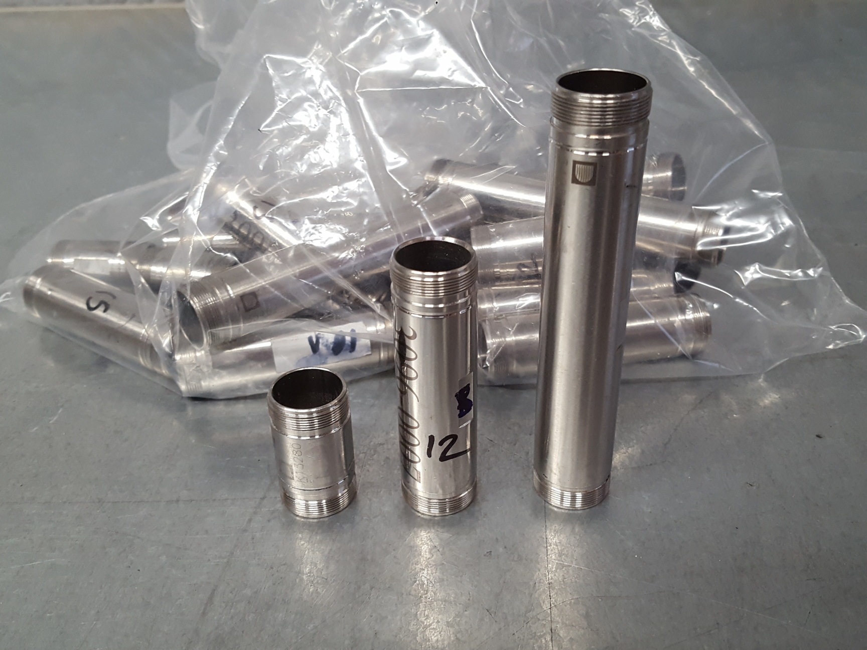 Image of Dionex ASE 200 Accelerated Solvent Extractor System & Accessories Lab
