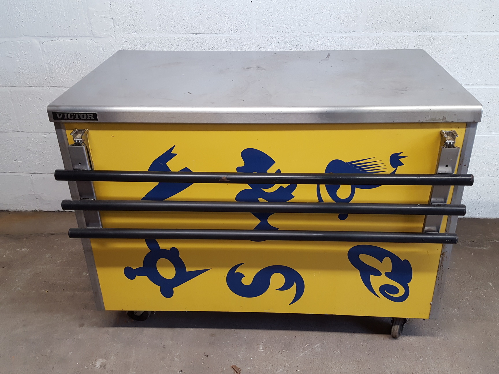 Image of Victor Bain-Marie Catering Buffet / Servery Unit with Heat Lamps & Hot Cupboard