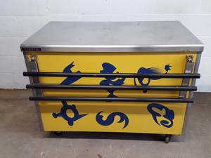 Thumbnail image of Victor Bain-Marie Catering Buffet / Servery Unit with Heat Lamps & Hot Cupboard