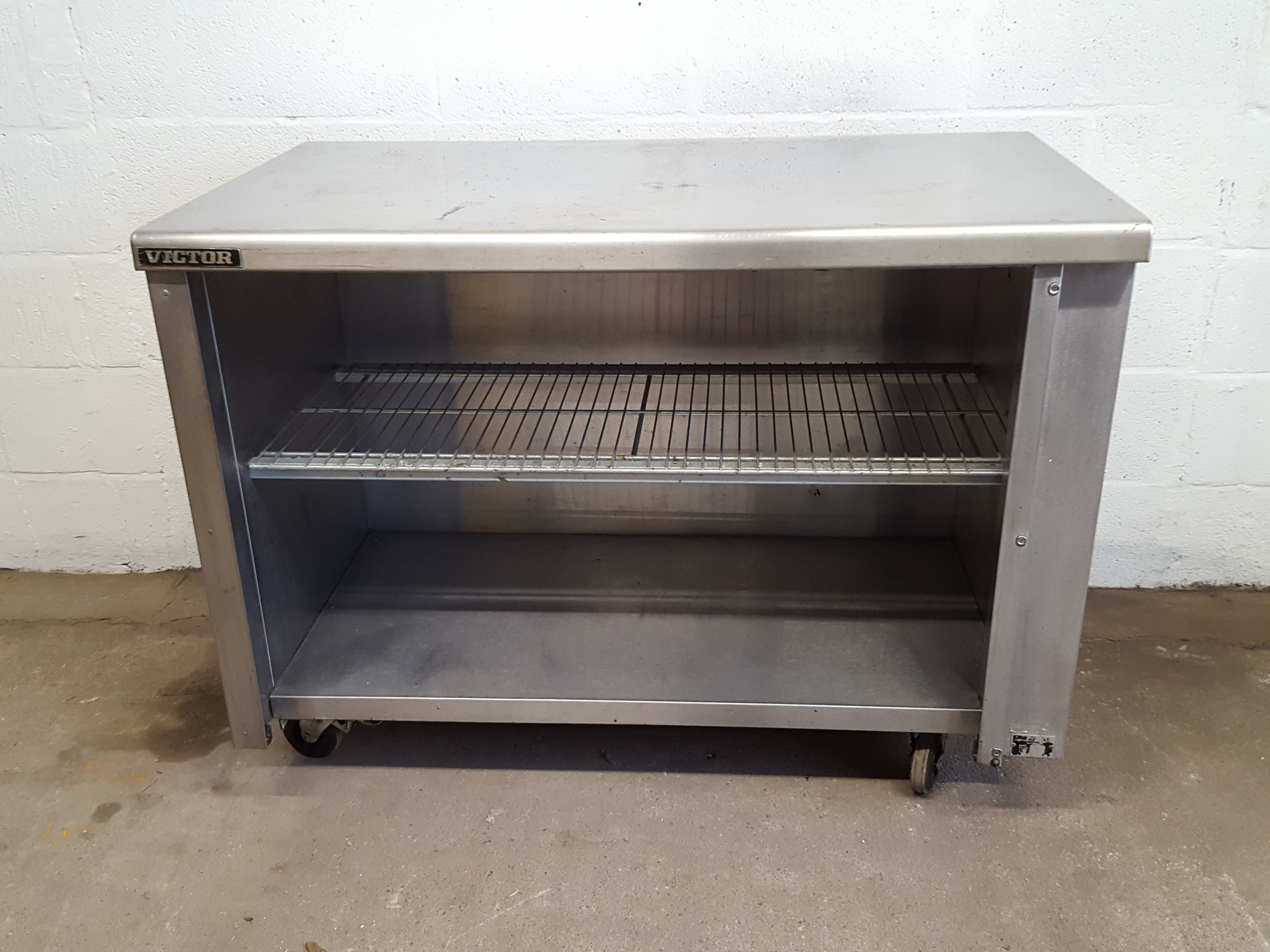 Image of Victor Bain-Marie Catering Buffet / Servery Unit with Heat Lamps & Hot Cupboard