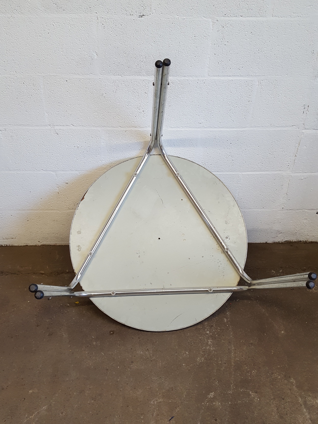 Image of 19 x Stainless Steel/MDF Cafe/Restaurant Tables (80cm Diameter ) 
