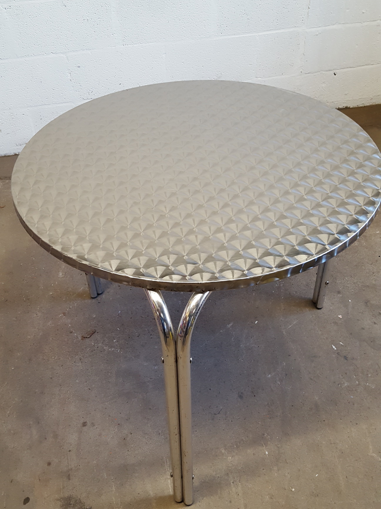 Image of 19 x Stainless Steel/MDF Cafe/Restaurant Tables (80cm Diameter ) 