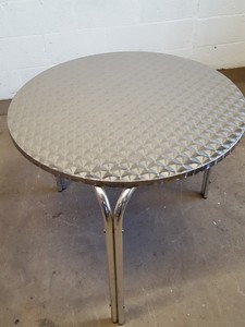 Thumbnail image of 19 x Stainless Steel/MDF Cafe/Restaurant Tables (80cm Diameter ) 