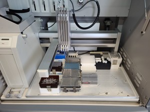 Thumbnail image of Genomic Solutions ProPrep Investigator Digestor / Spotter & Software Lab