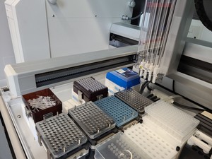 Thumbnail image of Genomic Solutions ProPrep Investigator Digestor / Spotter & Software Lab