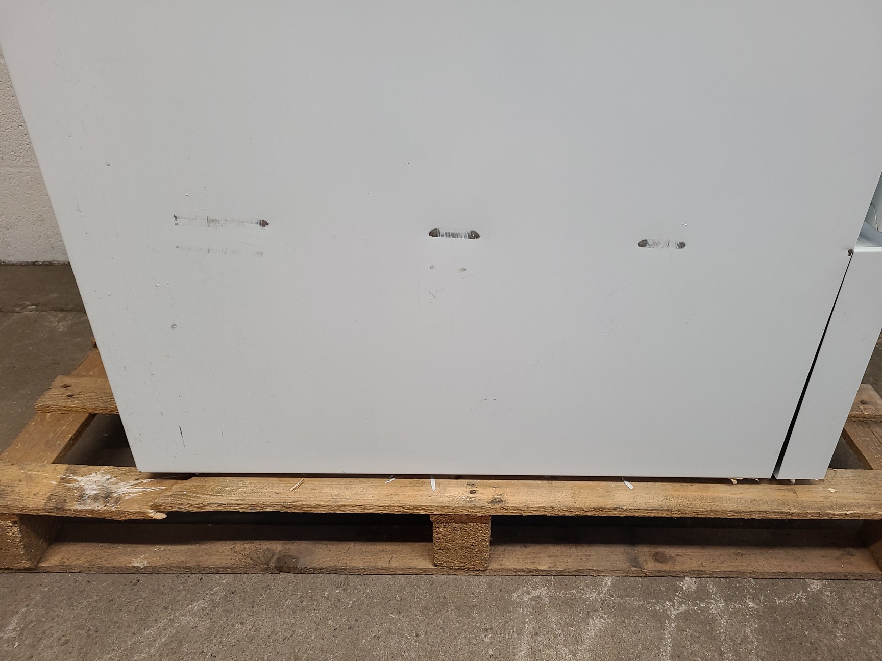 Image of LMS Free Standing Cooled Incubator 400NP Lab