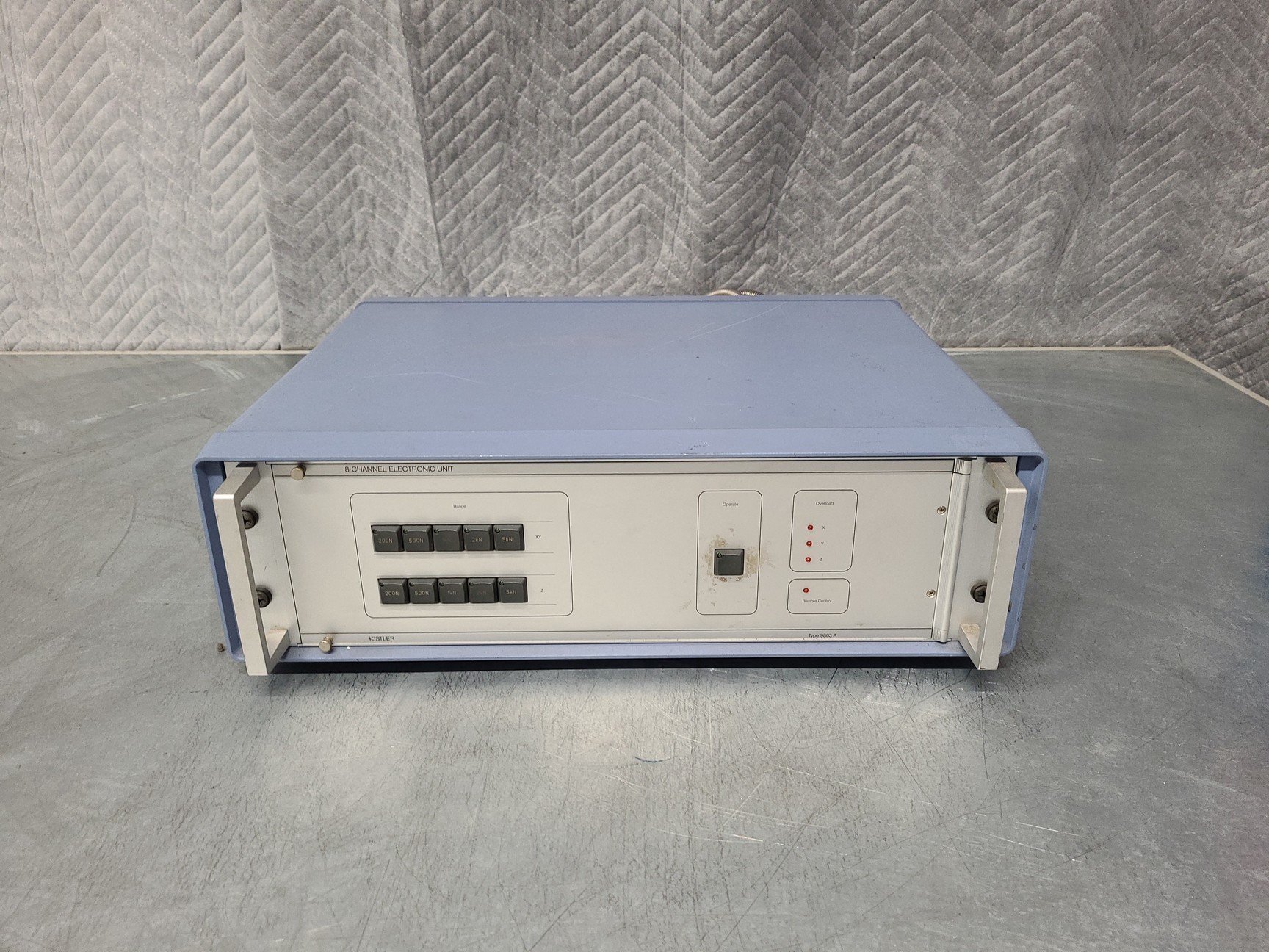 Image of Kistler 3D Biomechanics Force Plate Type 9286B &  9863A 8-Channel Unit Lab 9281B
