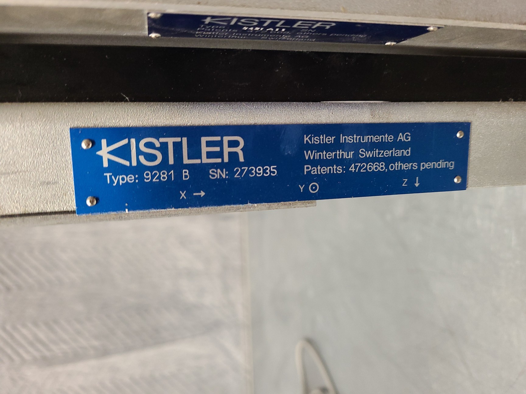 Image of Kistler 3D Biomechanics Force Plate Type 9286B &  9863A 8-Channel Unit Lab 9281B