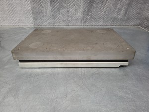 Thumbnail image of Kistler 3D Biomechanics Force Plate Type 9286B &  9863A 8-Channel Unit Lab 9281B