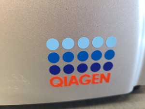 Thumbnail image of QIAGEN Rotor-Gene Q Real-Time PCR RT-PCR System + Rotors Lab