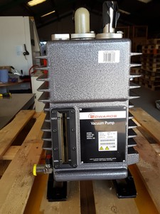 Thumbnail image of Edwards E2M40 Vacuum Pump Lab