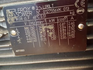 Thumbnail image of Edwards E2M40 Vacuum Pump Lab