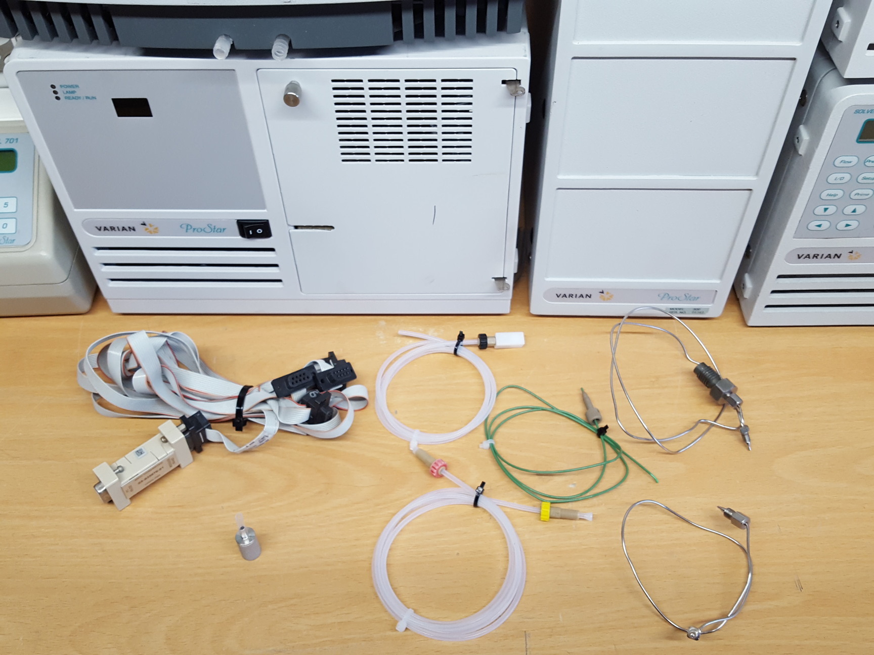 Image of Varian ProStar HPLC System - Modules 500, 210, 701, 410, 325 UV/VIS Detector Lab