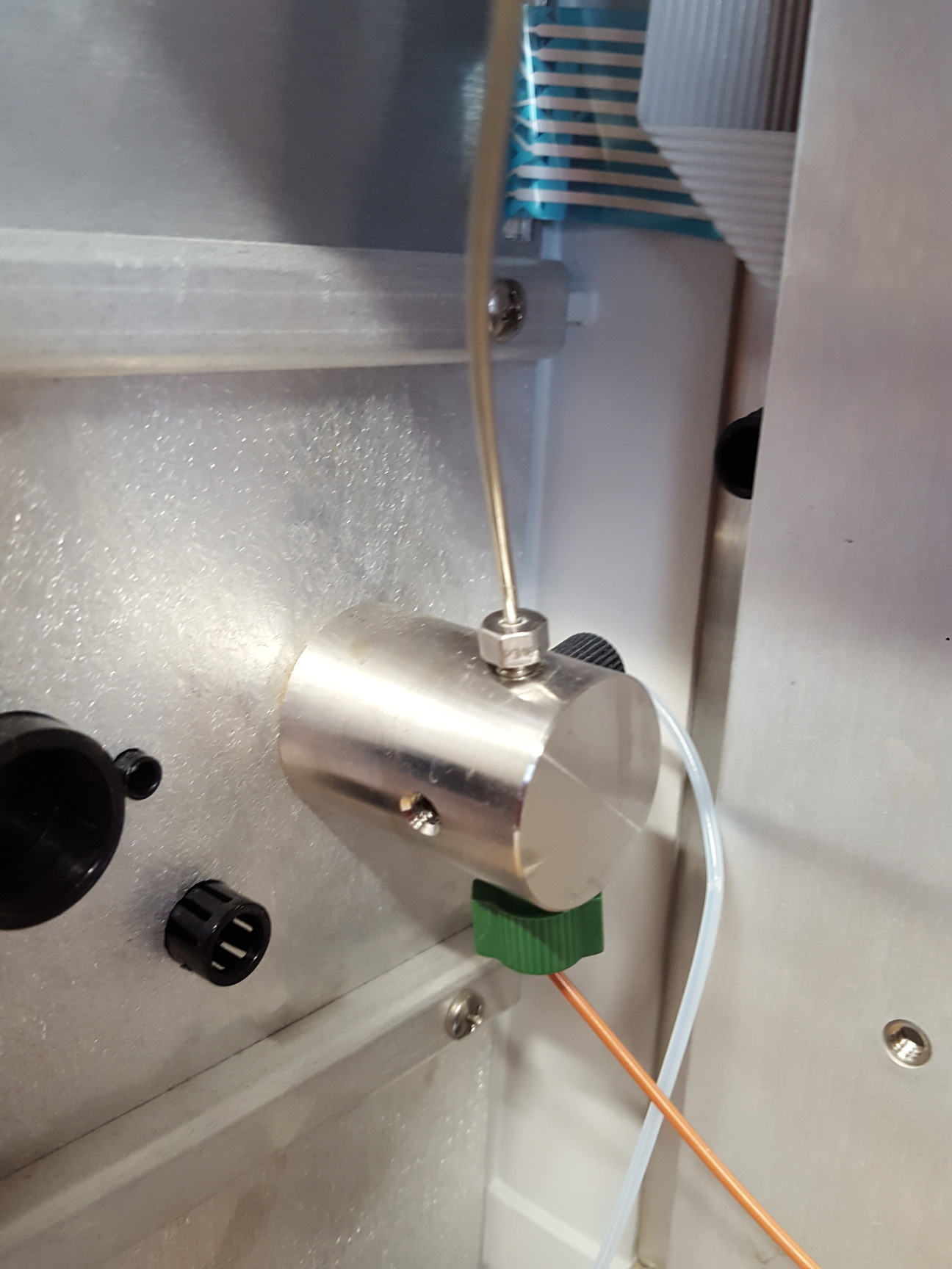 Image of Varian ProStar HPLC System - Modules 500, 210, 701, 410, 325 UV/VIS Detector Lab