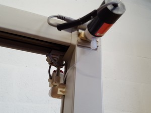 Thumbnail image of Varian ProStar HPLC System - Modules 500, 210, 701, 410, 325 UV/VIS Detector Lab