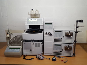 Thumbnail image of Varian ProStar HPLC System - Modules 210, 701, 410, UV/VIS Detector 325, 500 Lab