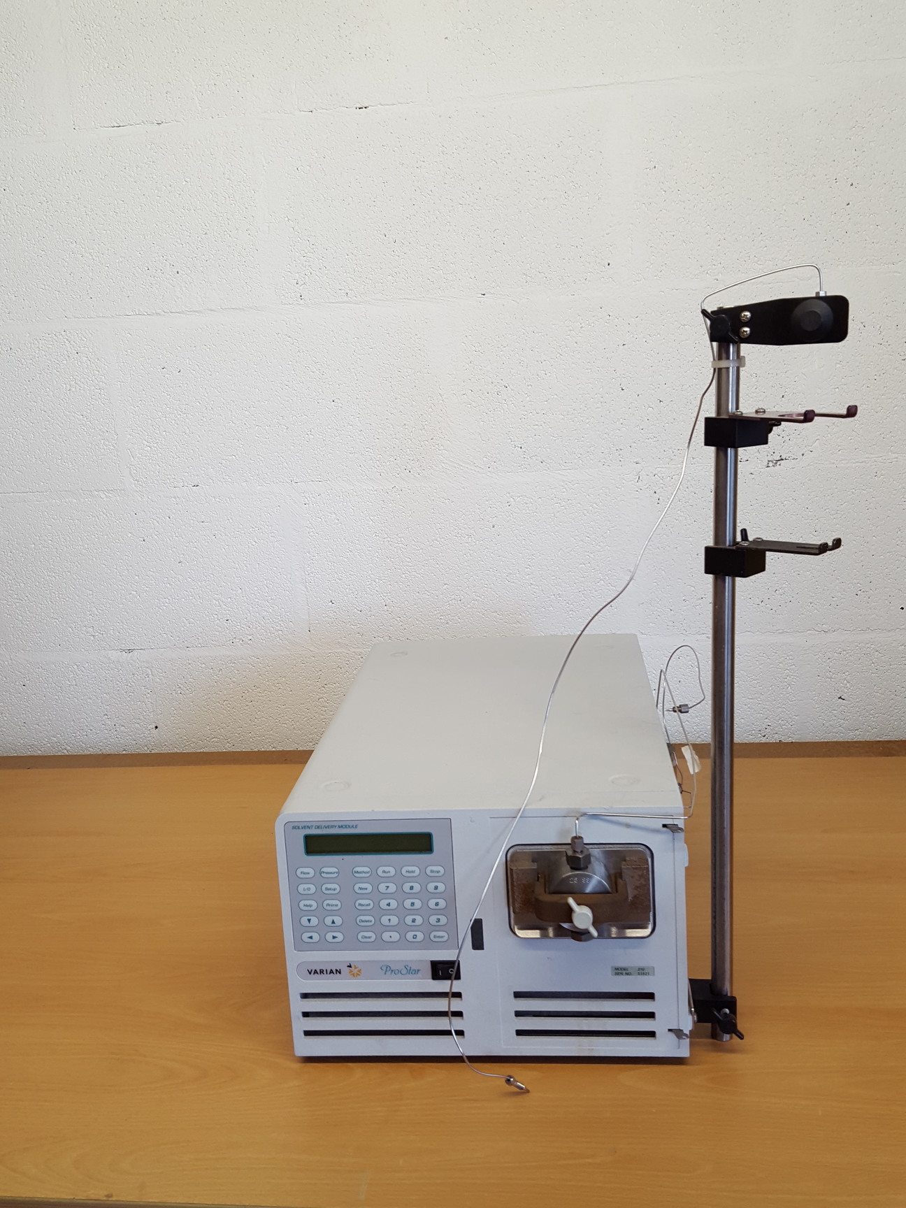 Image of Varian ProStar HPLC System - Modules 210, 701, 410, UV/VIS Detector 325, 500 Lab
