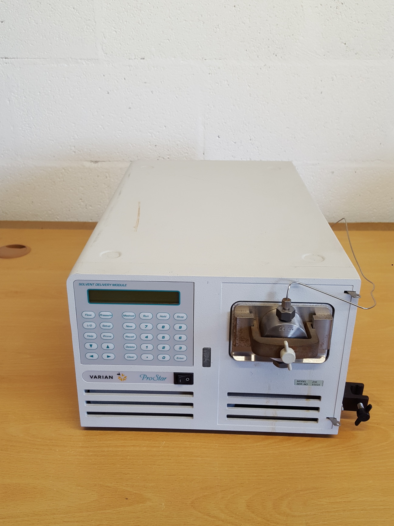 Image of Varian ProStar HPLC System - Modules 210, 701, 410, UV/VIS Detector 325, 500 Lab
