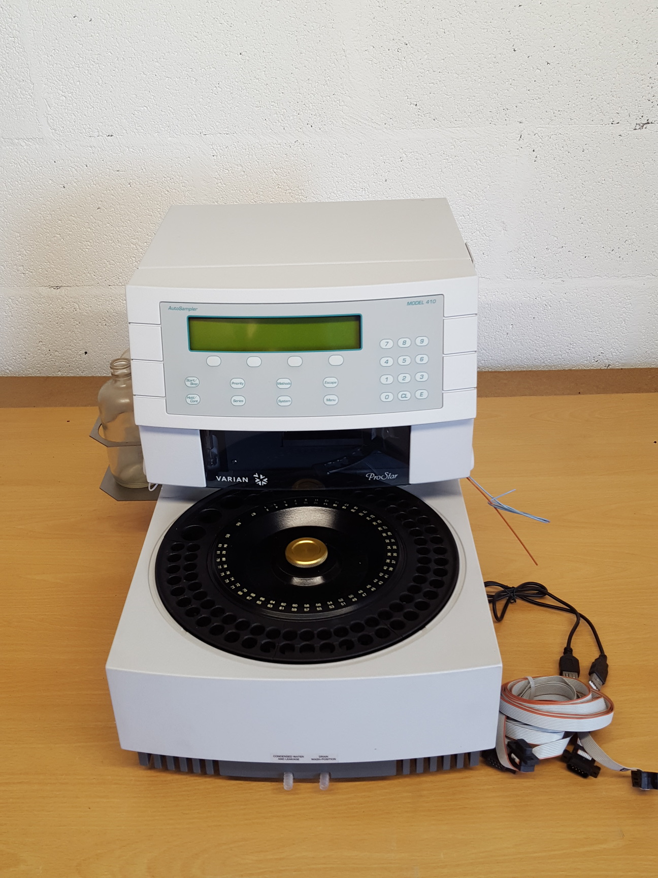 Image of Varian ProStar HPLC System - Modules 210, 701, 410, UV/VIS Detector 325, 500 Lab
