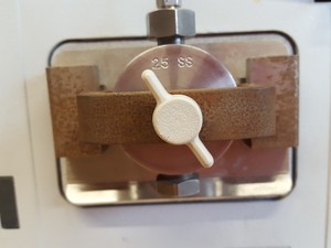 Thumbnail image of Varian ProStar HPLC System - Modules 210, 701, 410, UV/VIS Detector 325, 500 Lab