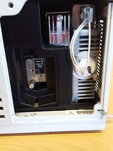 Thumbnail image of Varian ProStar HPLC System - Modules 210, 701, 410, UV/VIS Detector 325, 500 Lab