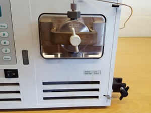 Thumbnail image of Varian ProStar HPLC System - Modules 210, 701, 410, UV/VIS Detector 325, 500 Lab