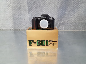 Thumbnail image of NIKON F-601 AF SLR 35MM Film Camera Boxed