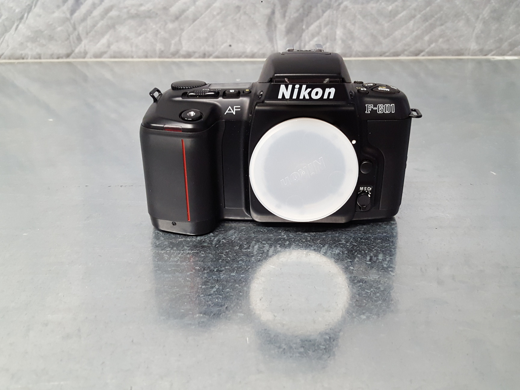 Image of NIKON F-601 AF SLR 35MM Film Camera Boxed