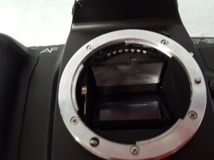 Thumbnail image of NIKON F-601 AF SLR 35MM Film Camera Boxed