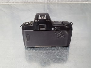 Thumbnail image of NIKON F-601 AF SLR 35MM Film Camera Boxed