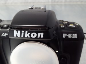 Thumbnail image of NIKON F-601 AF SLR 35MM Film Camera Boxed