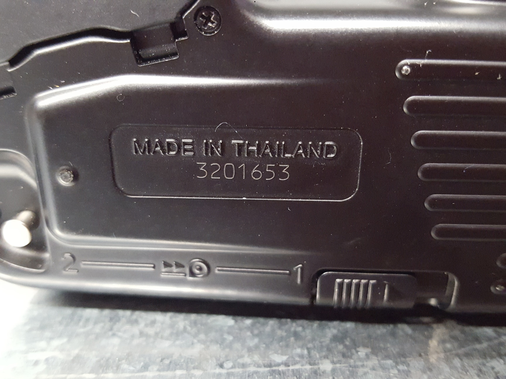 Image of NIKON F-601 AF SLR 35MM Film Camera Boxed