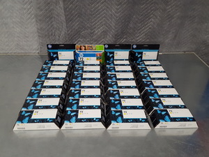 Thumbnail image of Job Lot 32 x HP 72 130mL Designjet High Capacity Yellow Toner Ink Cartridges 