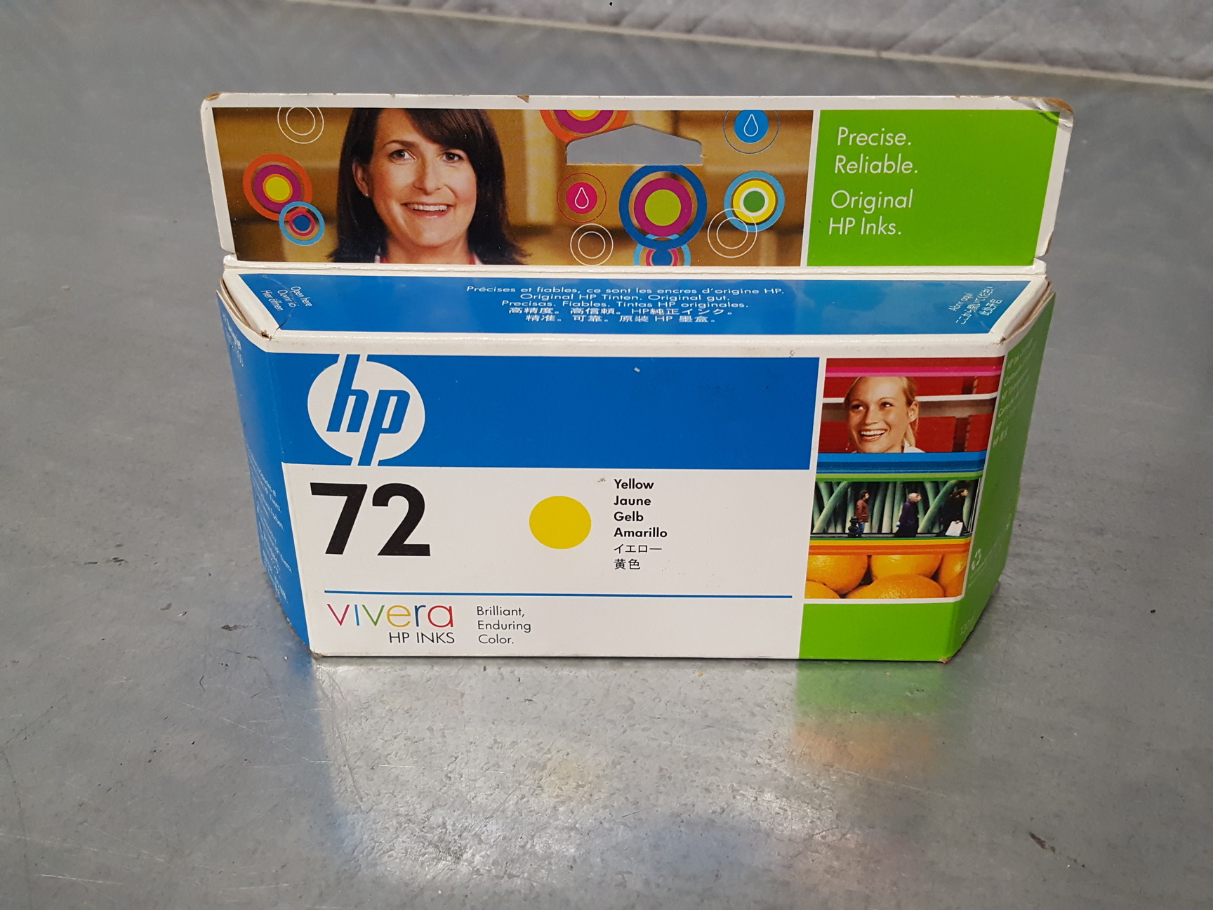 Image of Job Lot 32 x HP 72 130mL Designjet High Capacity Yellow Toner Ink Cartridges 