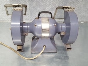 Thumbnail image of Black & Decker 200mm 8" Super Duty Bench Grinder Model SD0132 Industrial