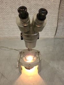 Thumbnail image of Olympus Tokyo SZ Stereo Zoom Binocular Microscope with Lamp House Lab