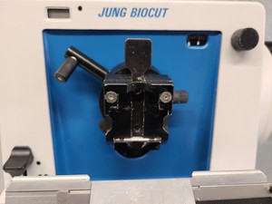 Thumbnail image of Leica Instruments RM 2035 Jung BioCut Laboratory Microtome Lab