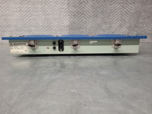 Thumbnail image of Electrothermal EME3 0250/CE 3x 250mL MK1 Multi Well Heating Mantle lab