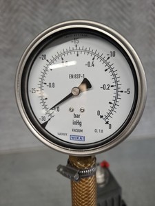 Thumbnail image of Edwards E-Lab-2 Single-Phase Vacuum Pump Lab