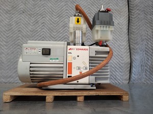 Thumbnail image of Edwards E-Lab-2 Single-Phase Vacuum Pump Lab