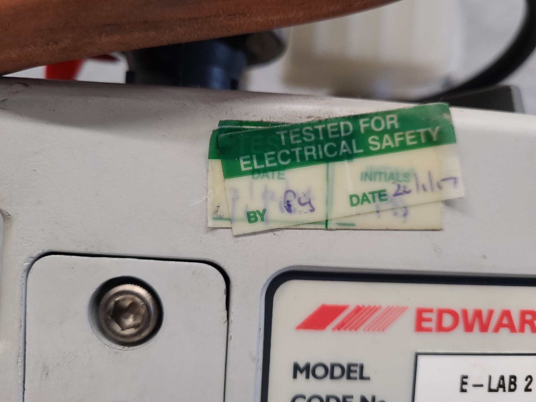 Image of Edwards E-Lab-2 Single-Phase Vacuum Pump Lab