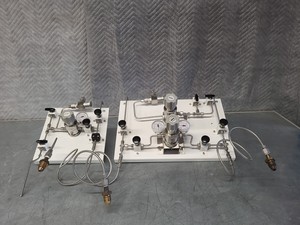 Thumbnail image of 2 x Wika Gas Pressure Regulator Rigs 150 PSIG/10 BAR OUT 3500 PSIG BAR IN Lab