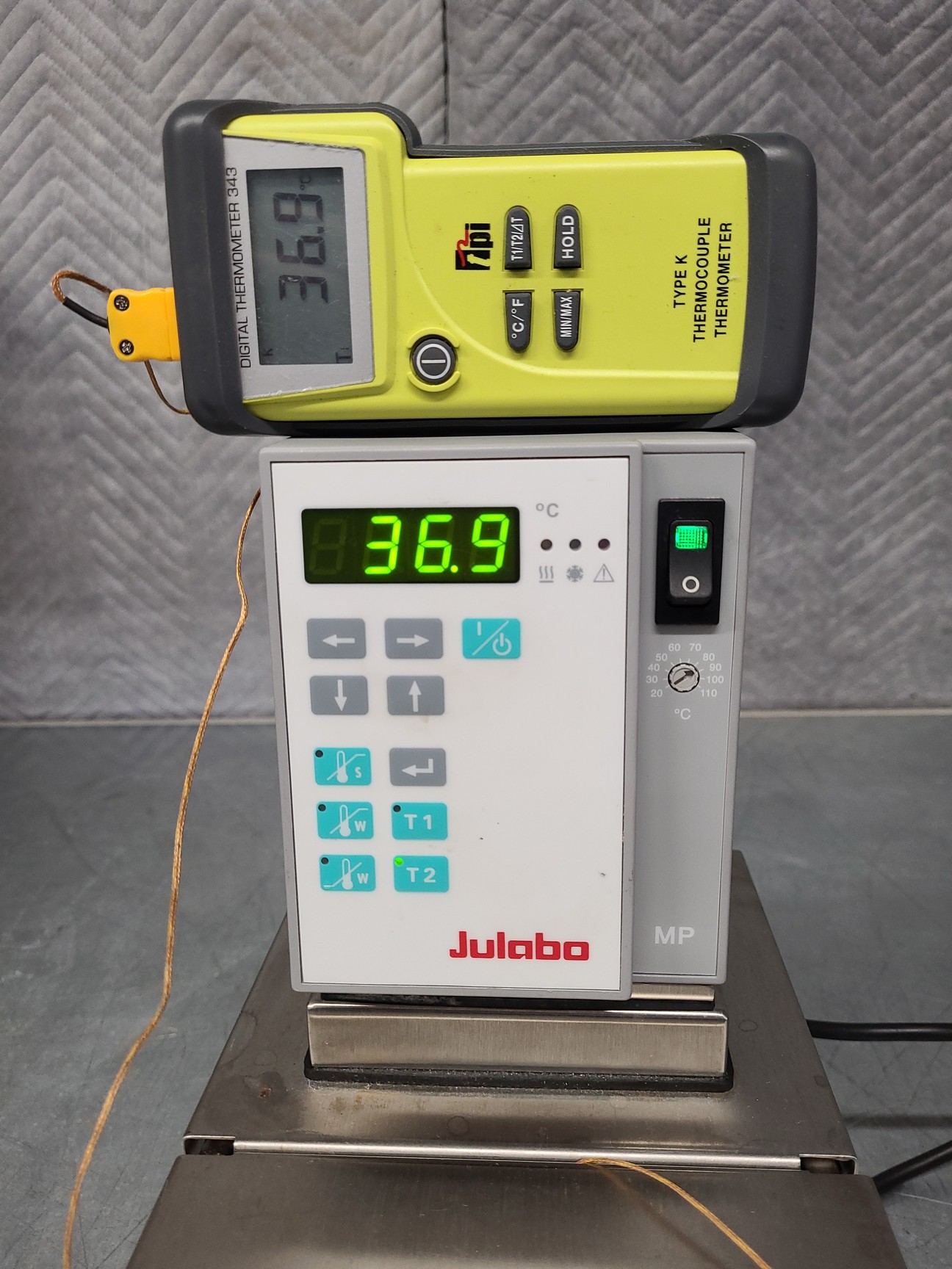 Image of Julabo 5 Laboratory Water Bath with MP-5 Circulatory Heater Lab