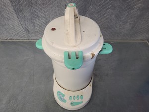 Thumbnail image of Prestige Medical Classic 9 Litre Autoclave 2100 Series Lab
